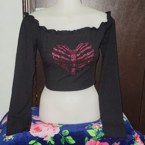 Ribbed Rhinestone Heart